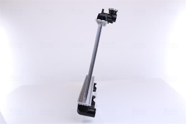 Radiateur moteur (Radiateur de refroidissement) NISSENS 67709