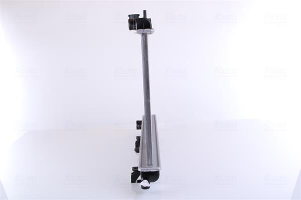 Radiateur moteur (Radiateur de refroidissement) NISSENS 67711