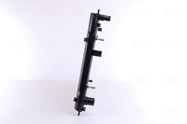 Radiateur moteur (Radiateur de refroidissement) NISSENS 67727