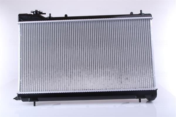 Radiateur moteur (Radiateur de refroidissement) NISSENS 67747