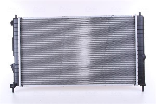 Radiador motor NISSENS 68003A