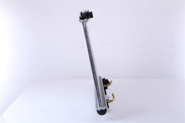 Radiateur moteur (Radiateur de refroidissement) NISSENS 68117