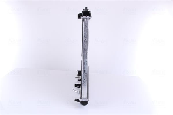 Radiateur moteur (Radiateur de refroidissement) NISSENS ref. 681372