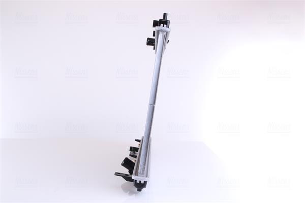 Radiateur moteur (Radiateur de refroidissement) NISSENS ref. 681374