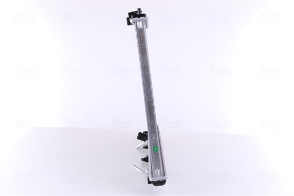 Radiateur moteur (Radiateur de refroidissement) NISSENS 681393