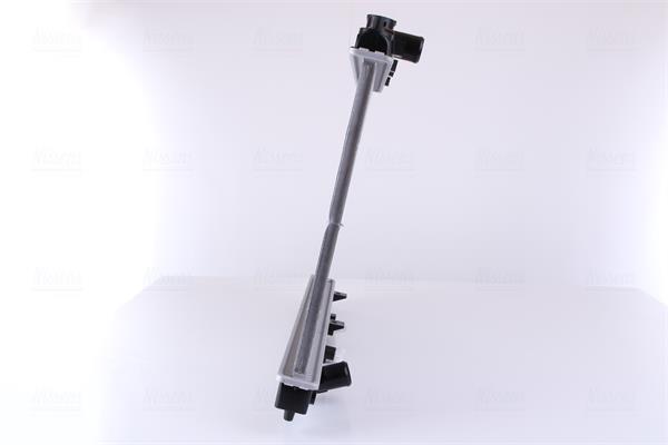 Radiateur moteur (Radiateur de refroidissement) NISSENS 68145