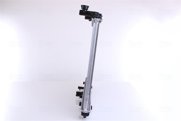 Radiateur moteur (Radiateur de refroidissement) NISSENS ref. 68532
