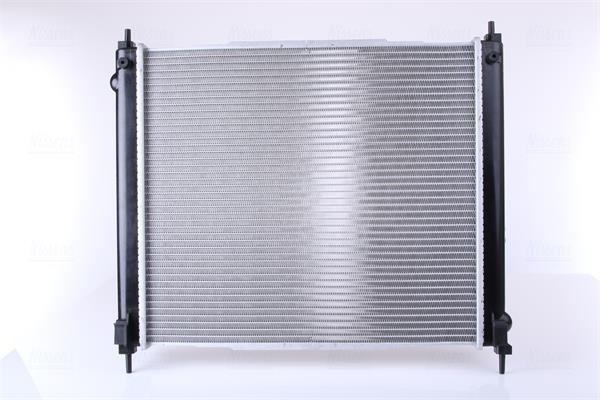 Radiateur moteur (Radiateur de refroidissement) NISSENS 68746