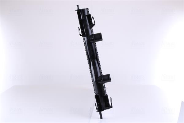 Radiateur moteur (Radiateur de refroidissement) NISSENS ref. 68811