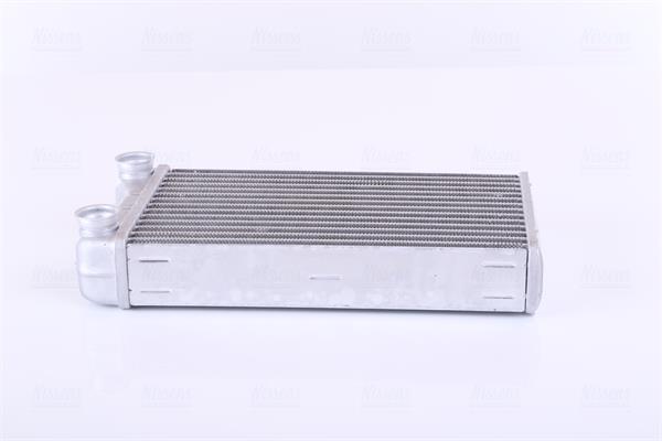 Radiateur de chauffage NISSENS ref. 70226