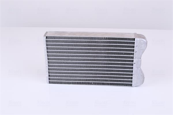 Radiateur de chauffage NISSENS ref. 70227