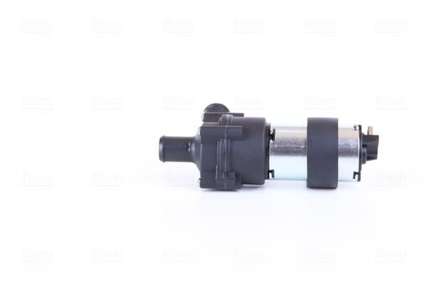 Pompe à eau NISSENS ref. 831056