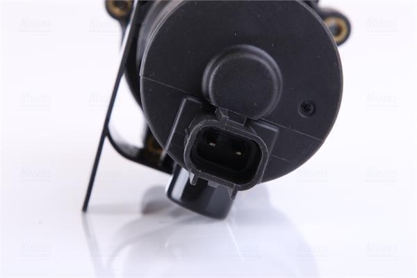 Pompe à eau NISSENS 831114