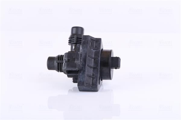 Pompe à eau NISSENS 831115