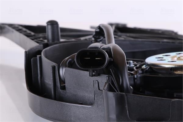 Ventilador, refrigeración del motor NISSENS ref. 85204