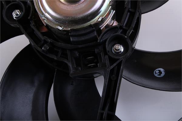 Ventilateur de refroidissement du moteur (Motoventilateur) NISSENS ref. 85318