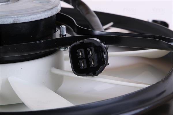 Ventilador, refrigeración del motor NISSENS ref. 85385