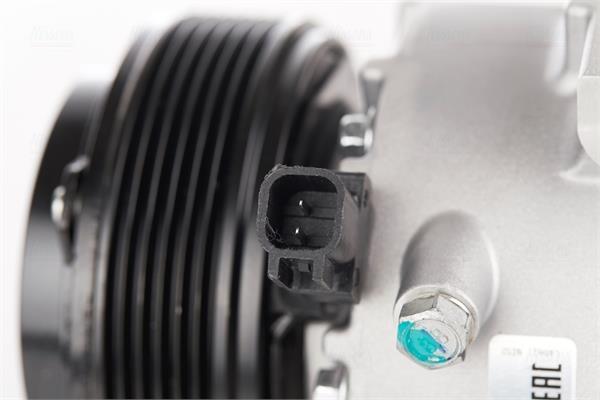 Compresseur, climatisation NISSENS ref. 890179