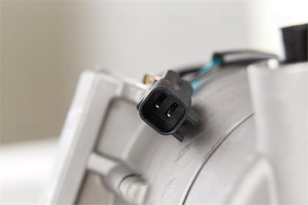 Compresseur, climatisation NISSENS ref. 890215