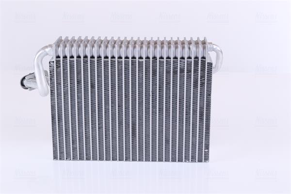 Evaporador, aire acondicionado NISSENS ref. 92091