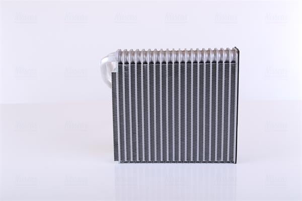 Evaporador de ar condicionado NISSENS ref. 92184