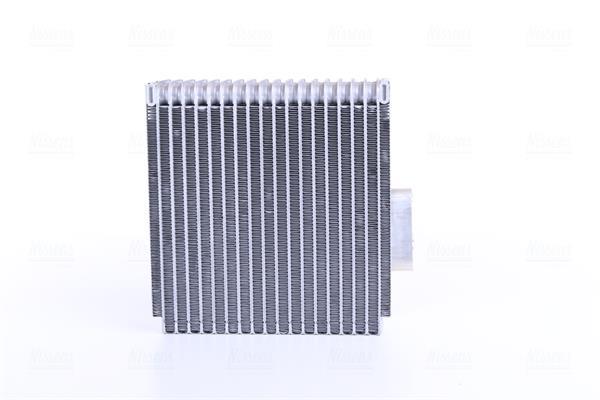 Evaporador de ar condicionado NISSENS ref. 92204