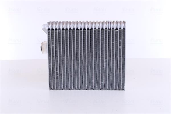 Evaporador de ar condicionado NISSENS ref. 92211