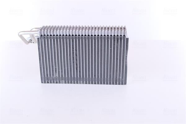 Evaporador de ar condicionado NISSENS ref. 92235