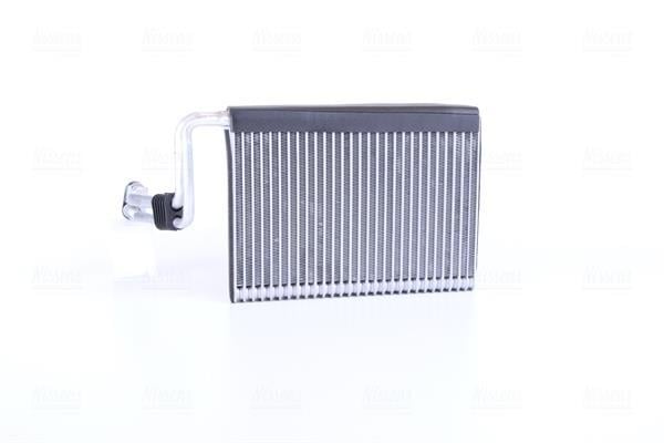Evaporador de ar condicionado NISSENS ref. 92268