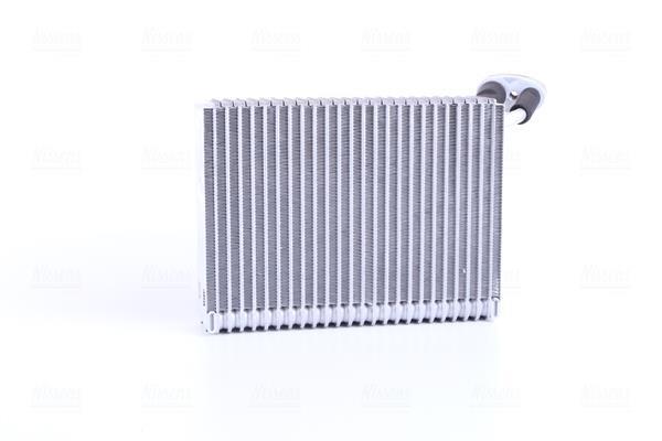 Evaporador de ar condicionado NISSENS ref. 92272