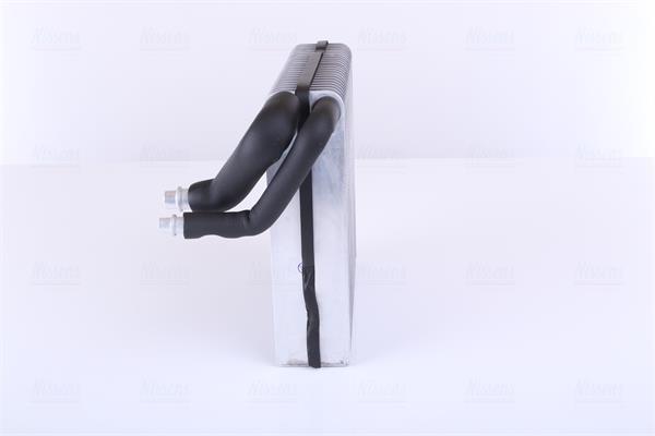 Evaporador de ar condicionado NISSENS ref. 92348