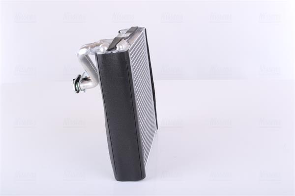 Evaporador, aire acondicionado NISSENS ref. 92371