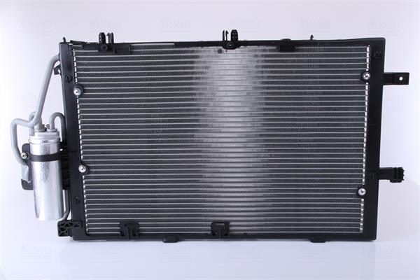 Condensador, aire acondicionado NISSENS ref. 94546