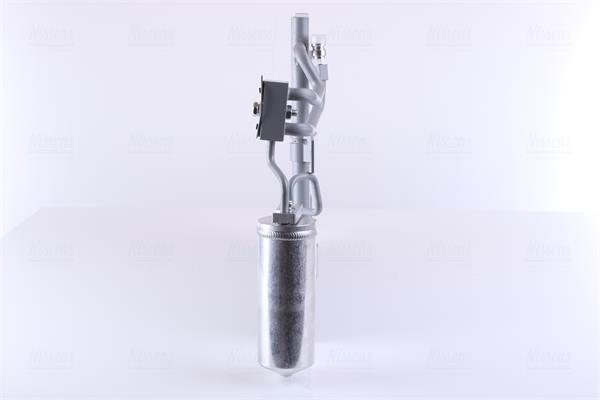 Condenseur, climatisation (Radiateur de climatisation) NISSENS ref. 94882