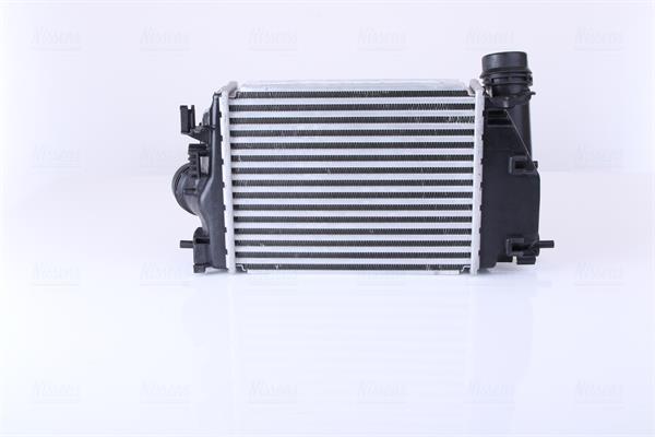 Intercooler, échangeur (Refroidisseur d'air) NISSENS 961120