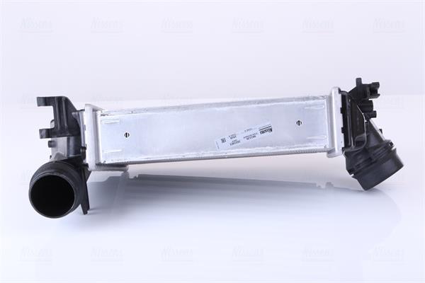 Intercooler, échangeur (Refroidisseur d'air) NISSENS 961120