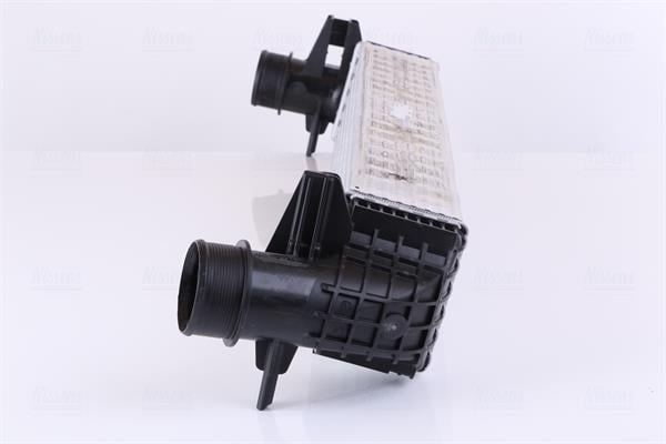 Intercooler, échangeur (Refroidisseur d'air) NISSENS 96120