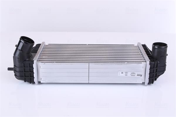 Radiador de admisión, intercooler NISSENS ref. 961561