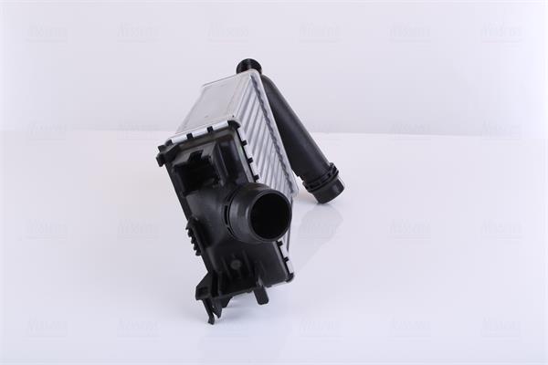 Intercooler, échangeur (Refroidisseur d'air) NISSENS 961583