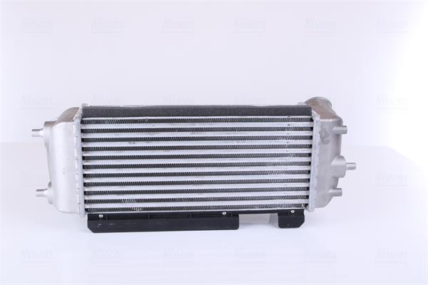 Intercooler, échangeur (Refroidisseur d'air) NISSENS ref. 96192