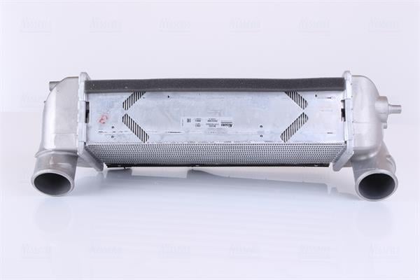 Intercooler, échangeur (Refroidisseur d'air) NISSENS ref. 96192