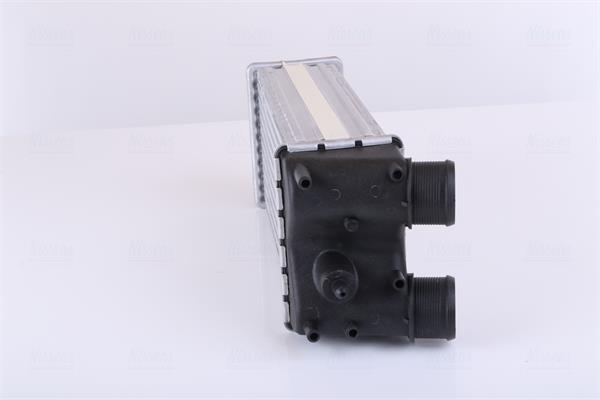 Intercooler, échangeur (Refroidisseur d'air) NISSENS ref. 96357