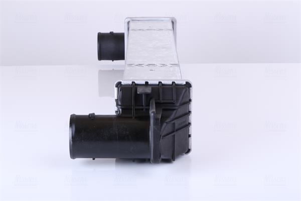 Radiador de admisión, intercooler NISSENS ref. 96411
