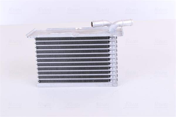 Radiador de admisión, intercooler NISSENS ref. 96470