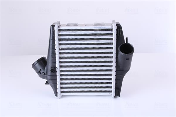 Radiador de admisión, intercooler NISSENS ref. 96579