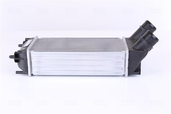 Intercooler, échangeur (Refroidisseur d'air) NISSENS ref. 96584