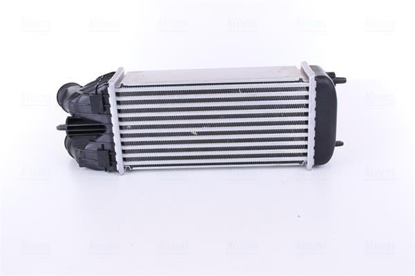 Intercooler, échangeur (Refroidisseur d'air) NISSENS ref. 96594