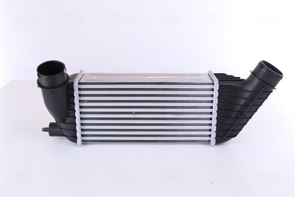 Intercooler, échangeur (Refroidisseur d'air) NISSENS ref. 96609