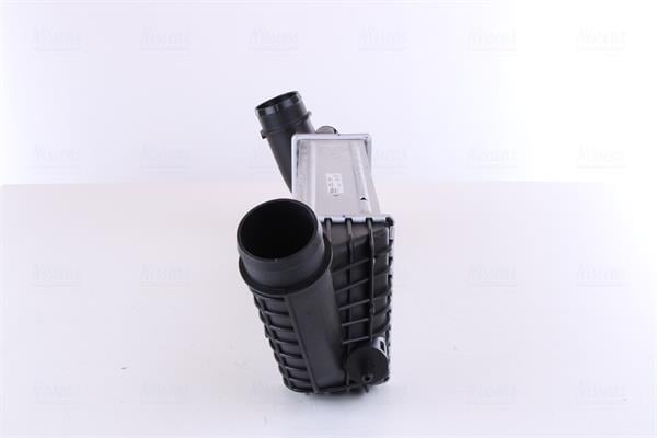 Intercooler, échangeur (Refroidisseur d'air) NISSENS ref. 96609