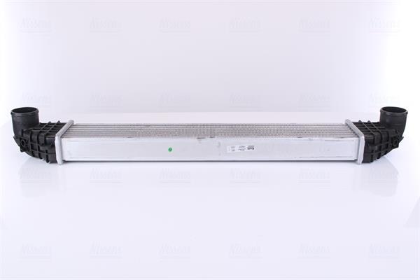 Intercooler, échangeur (Refroidisseur d'air) NISSENS ref. 96722